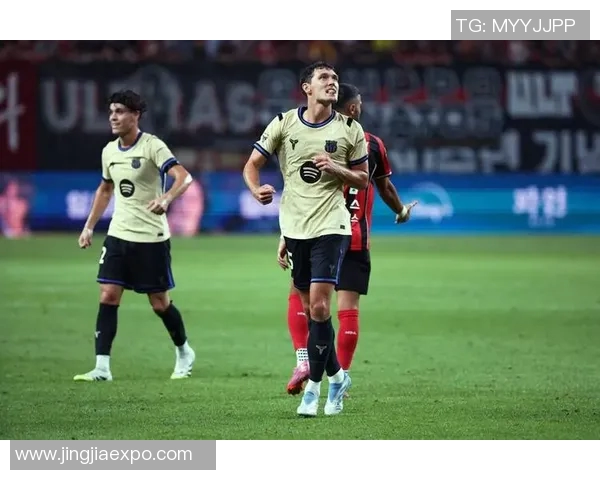 塞维利亚官方宣布，成功签下丹麦新星克里斯滕森